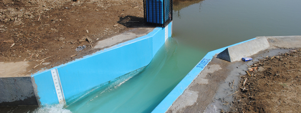 FRP Cut Throat Flumes